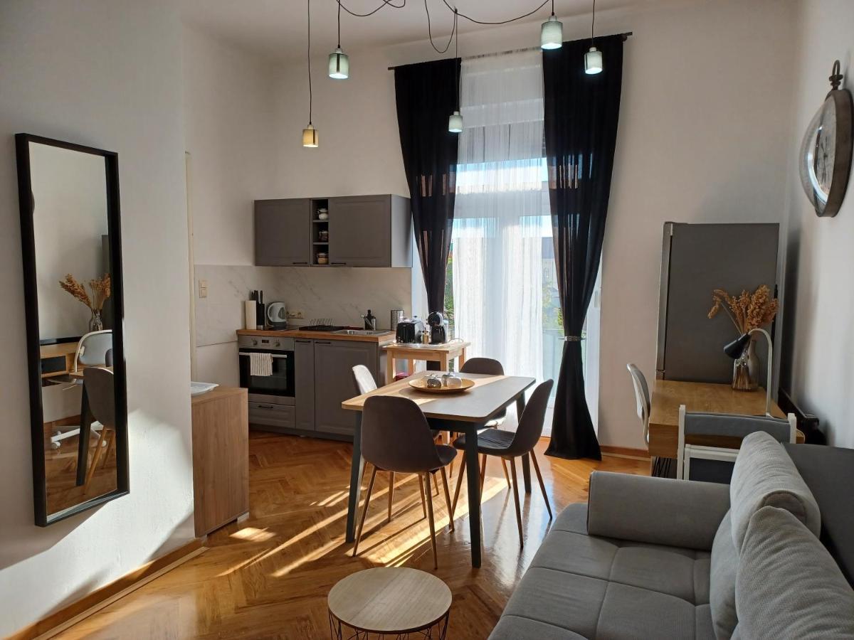 Apartment Hesperia Zagreb Exterior foto